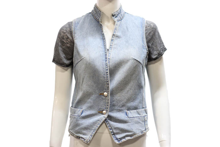 Womens Denim Vest Snap Up with Multiple Pockets Nylon Lining - Image 2