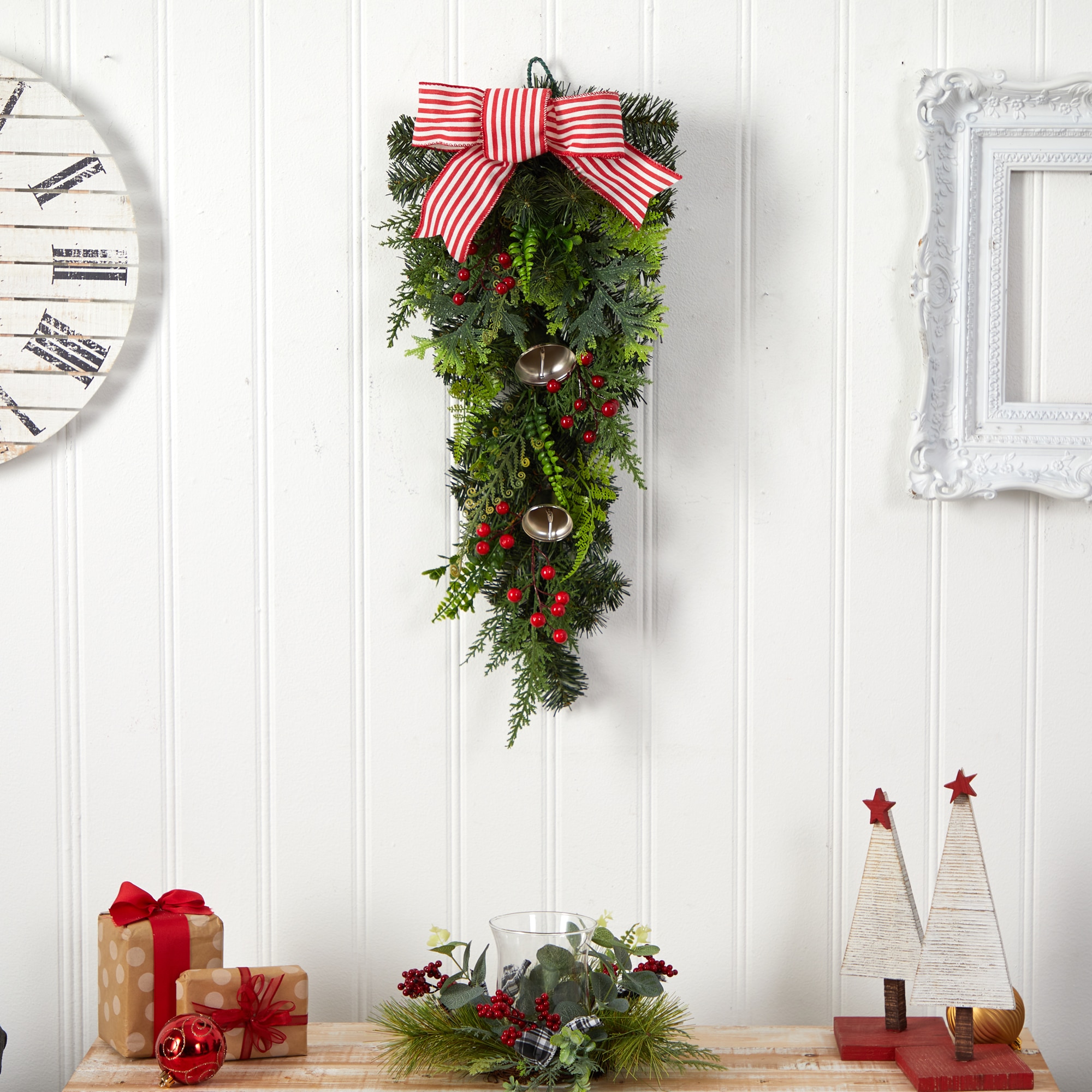 26 Inch Holiday Christmas Bells and Bow Artificial Evergreen Swag - Image 3